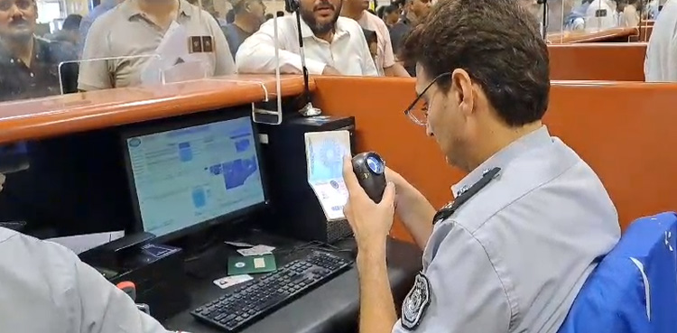 پاکستان کو ہوائی اڈوں پر ویزا فراڈ کا مقابلہ کرنے کے لئے آسٹریلوی ٹیکنالوجی مل گئی