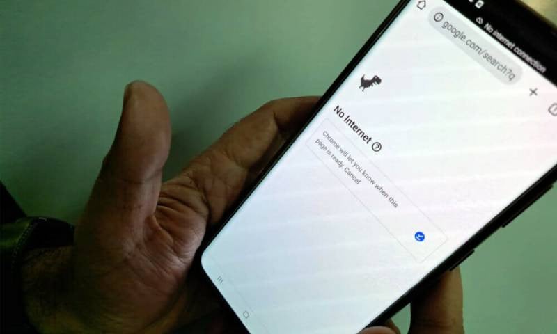انٹرنیٹ کی بندش سے پاکستان کو 1.3 ارب روپے کا براہ راست نقصان |
