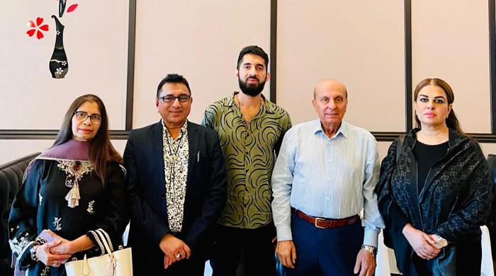 ٹیکساس کے آئل ٹائیکون نے نمیرا سلیم کی کامیاب خلائی پرواز کا جشن منایا