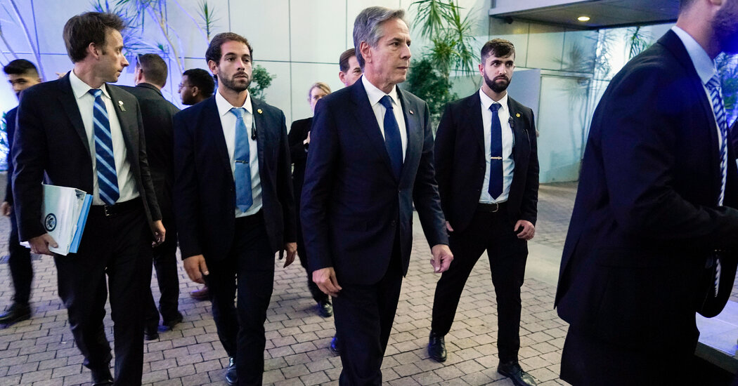 بلنکن کے لئے 5 دن میں 10 اسٹاپ، اس کے علاوہ ایک ایئر ریڈ شیلٹر