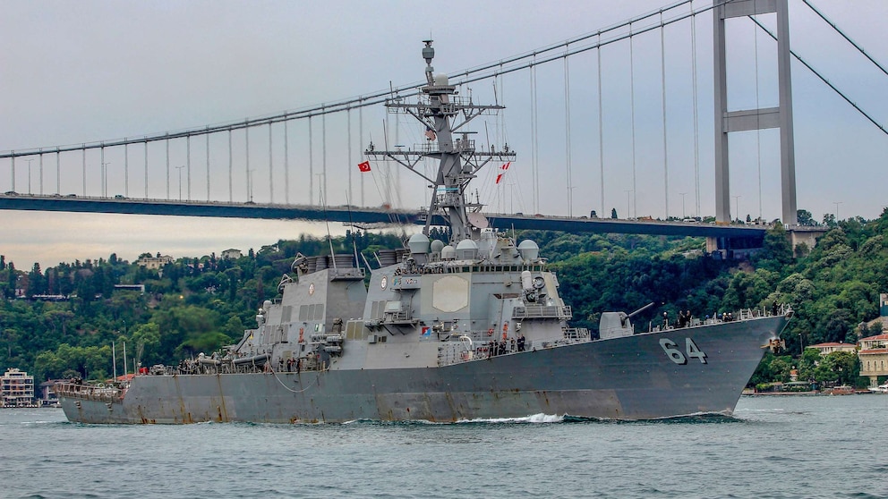 امریکی فوجیوں پر حملوں کے بعد ایران کے حمایت یافتہ گروہوں کے خلاف جوابی کارروائی سے انکار نہیں