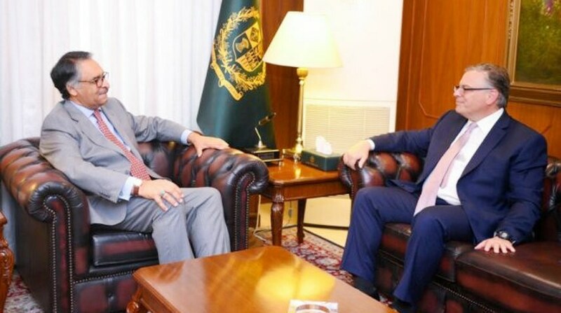 پاکستان اور امریکہ کے تعلقات میں تیزی آ رہی ہے: وزیر خارجہ جیلانی